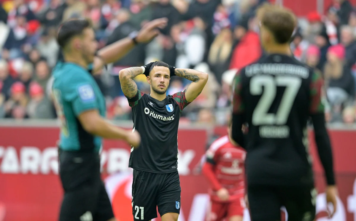 Fußball - Schlusslicht Magdeburg verliert den Anschluss - Sport