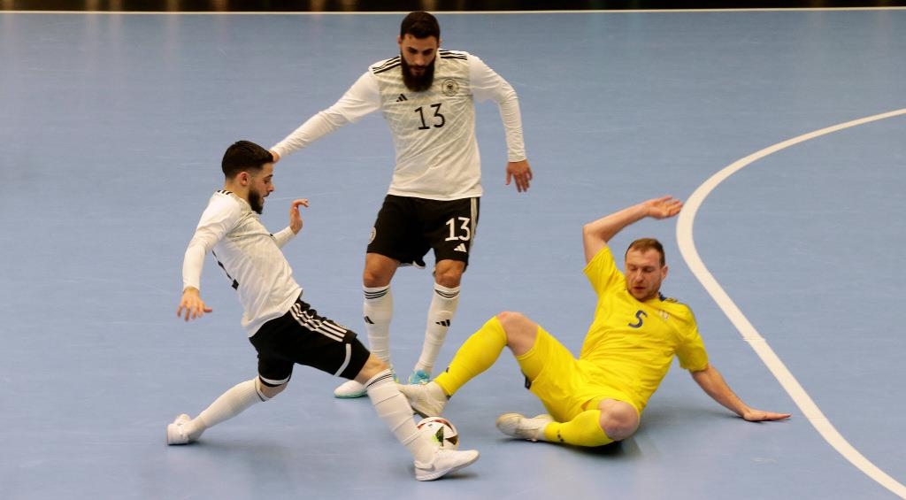 Young Boys auf Siegjagd – Bielefeld kommt mit Icon-League-Kickern Sözer, Ak und De Oliveira