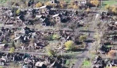 "Halten den Feind in Schach": Ukraine: Russen scheitern bei Angriffen in Pokrowsk