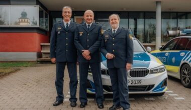 POL-MFR: (1041) Amtswechsel bei der Polizeiinspektion Fürth: Andreas Belger ...