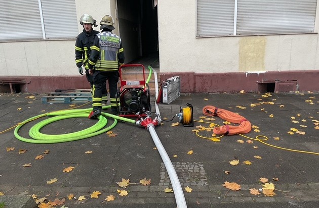 FW-DO: Feuer in Mitte Nord / Brand im einem Mehrfamilienhaus