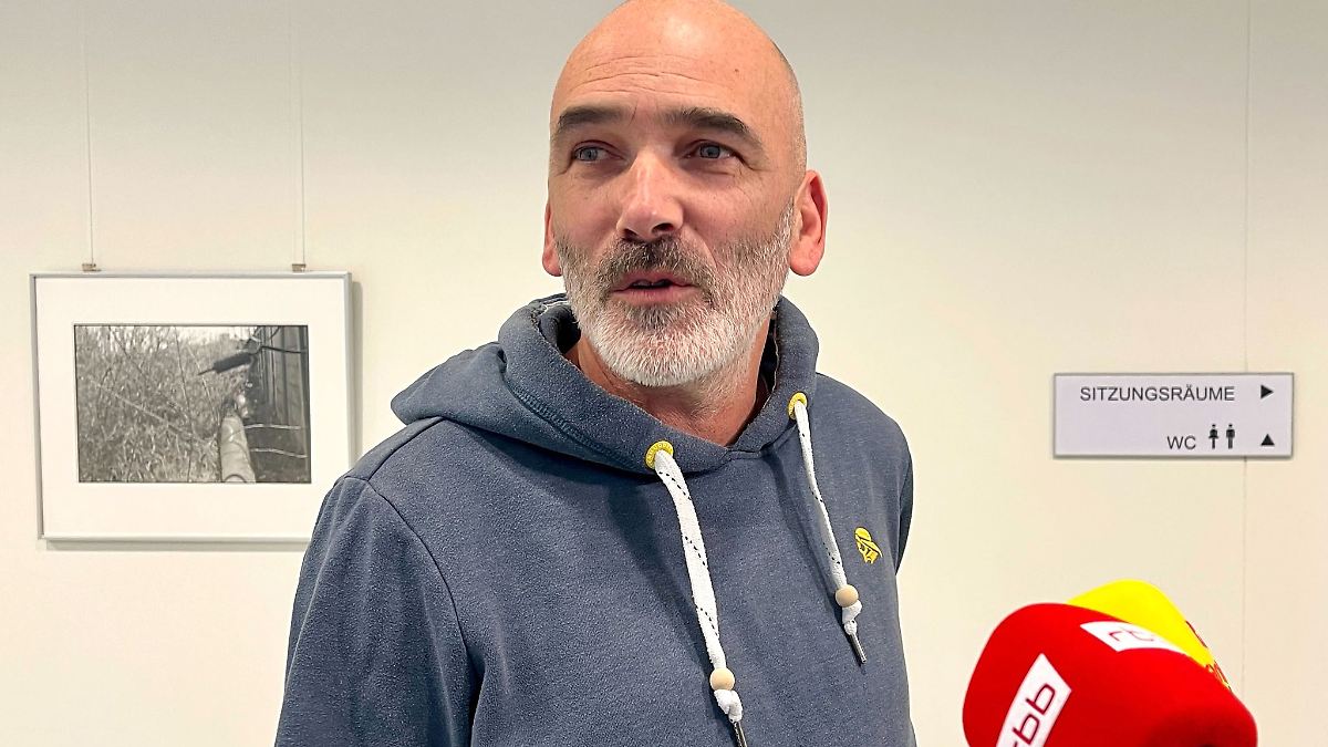 Berlin & Brandenburg: Beitrag zu Holocaust: Ex-BSW-Fraktionsvize räumt Fehler ein