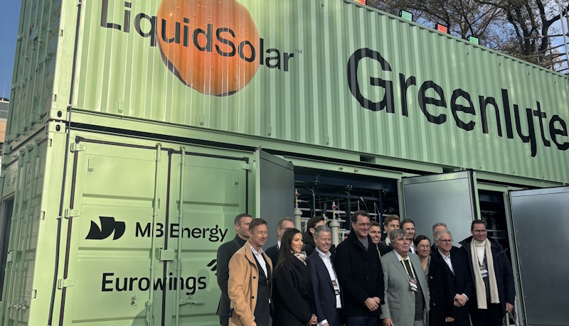 Licht + Luft = Kraftstoff: Neue Anlage für synthetisches Erdgas in Duisburg