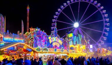 Niedersachsen & Bremen: Letzter Rundgang - Freimarkt endet mit Trauerzug und Rosen