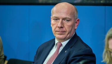 Linke knapp hinter Konservativen: Umfrage: Deutliche Verluste für CDU in Berlin