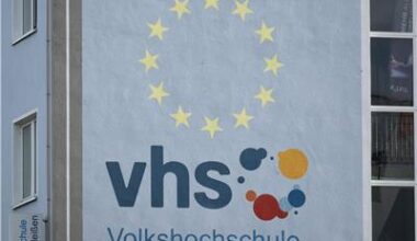 Volkshochschulen am Limit - Land deckelt Zuschüsse