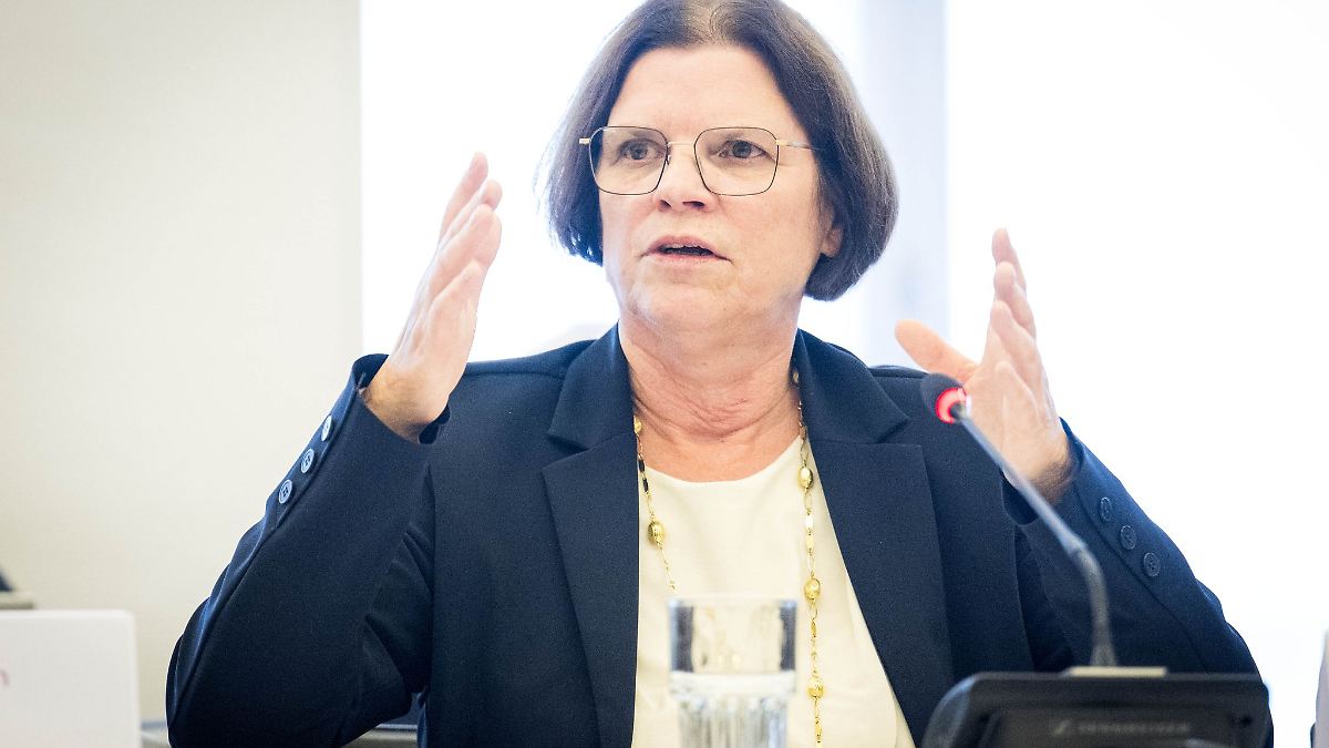 Niedersachsen & Bremen: Senatorin: Gibt für mich keinen Grund für Rücktritt