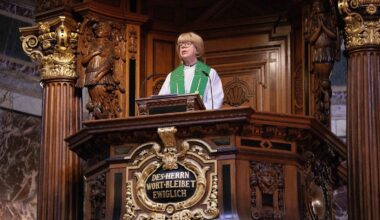 Berlin & Brandenburg: Predigt auf Englisch - Domgemeinde hat Besuch aus London