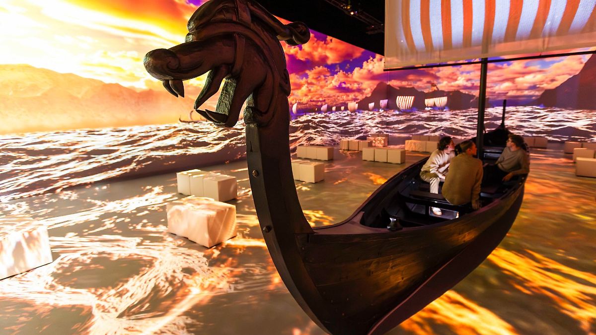 Hamburg & Schleswig-Holstein: Schlachten, Sagen, starke Frauen - Wikinger immersiv erleben