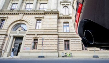 Tätern drohen Haftstrafen: Großer Abgas-Prozess gegen VW-Mitarbeiter startet