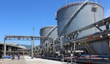 Durch Pipeline verbunden: Kasachstan kritisiert Kiew für Angriff auf russisches Ölterminal