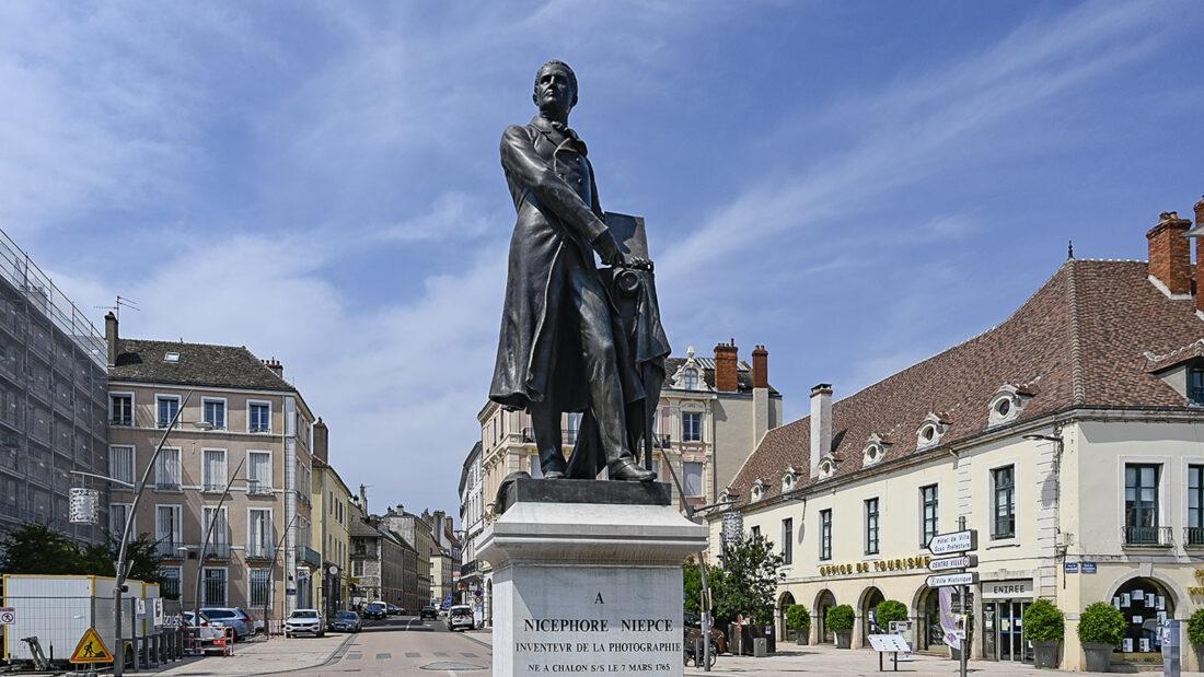 Joseph Niépce aus Chalon-sur-Saône erstellte mit seiner Heliografie die erste bis heute erhaltene Fotografie. Foto: Hilke Maunder