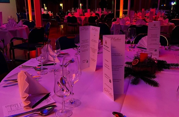 Privathotels Dr. Lohbeck: Fährhaus-Festtage: Kulinarik trifft Bühne, Band und Body Art