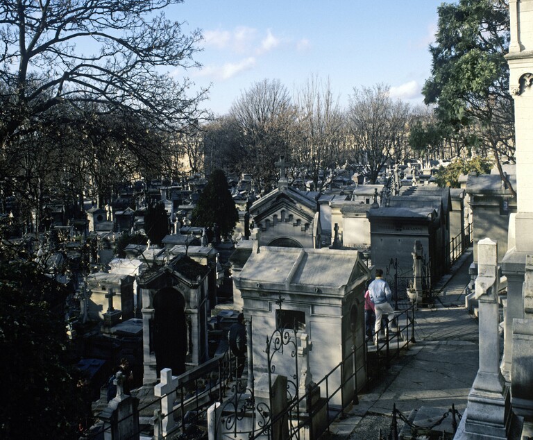 Paris verlost Gräber auf Promi-Friedhöfen
· Dlf Nova