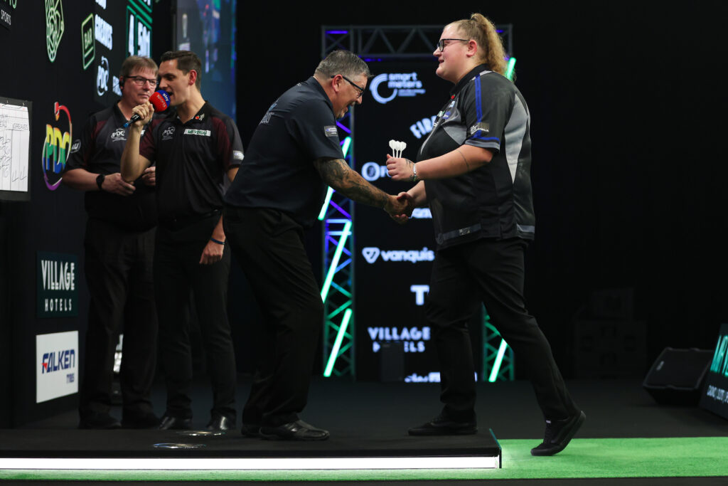 Beau Greaves unterliegt erneut mit einem 100er-Schnitt