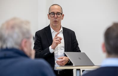 Prof. Christian Martin ist Gründungsdirektor der neuen Forschungsstelle Landes- und Kommunalpolitik.