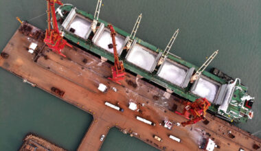 Berlin und Warschau Teil einer Allianz für neue Zölle auf russischen Stahl und Dünger