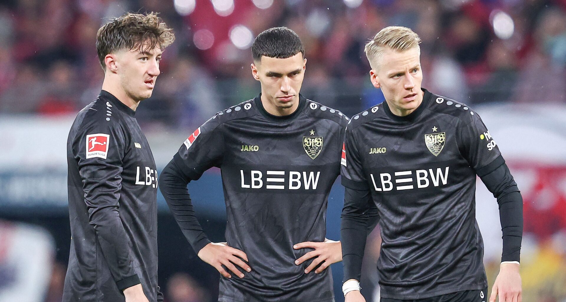 VfB Stuttgart vs. FC Augsburg heute live im Free-TV sehen: Wer zeigt / überträgt die Bundesliga am Sonntag im TV und Livestream?