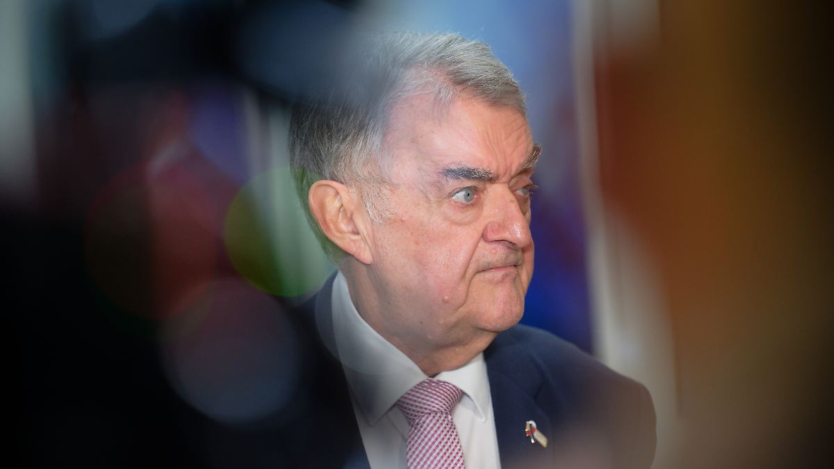 Schuss auf bewaffnetes Mädchen: Ermittlungsverfahren gegen Bochumer Polizisten wegen versuchten Totschlags