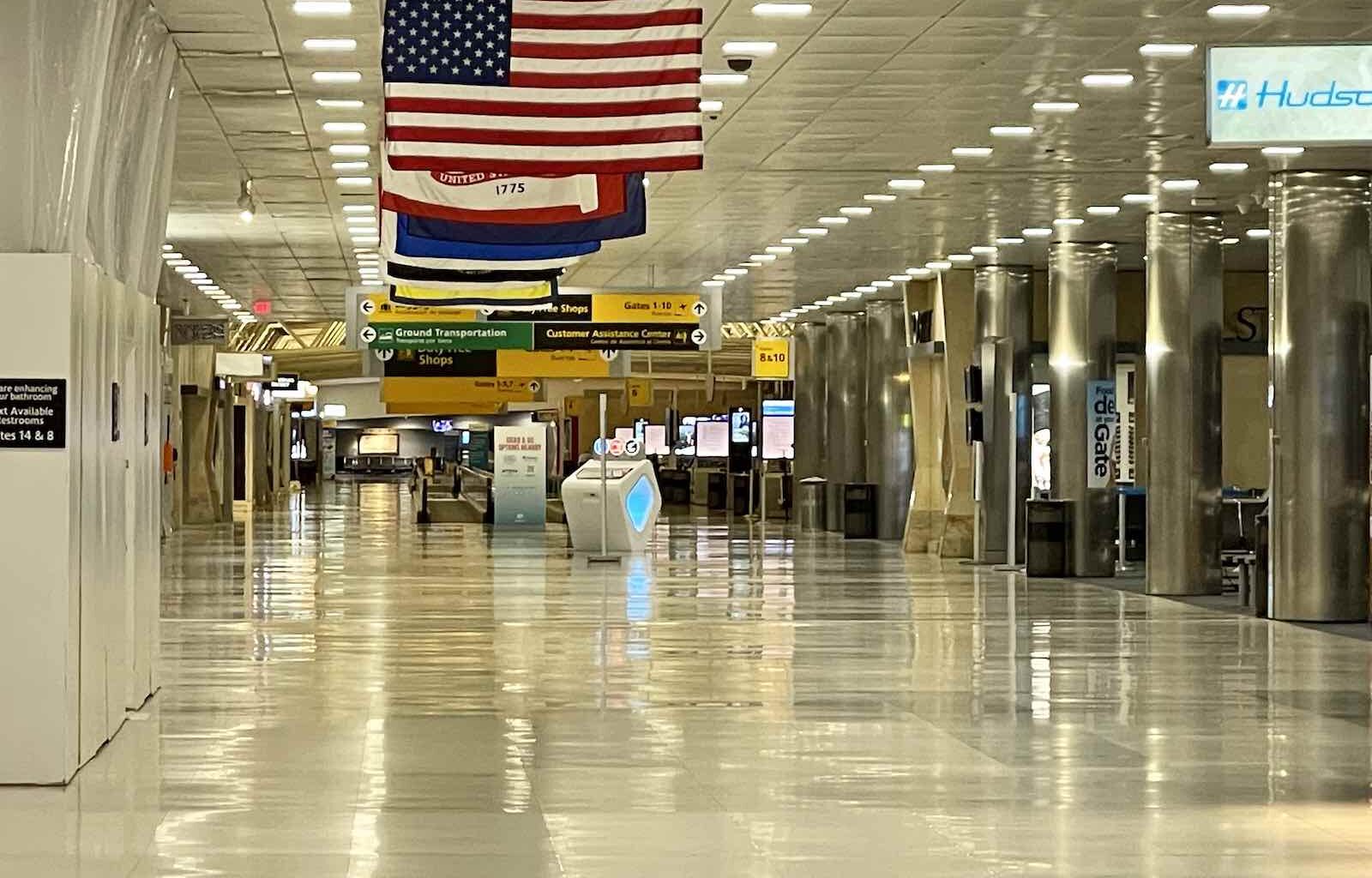 US-Shutdown: Luftverkehrssystem bricht angesichts von Verspätungen, Personalmangel und Sicherheitsrisiken zusammen