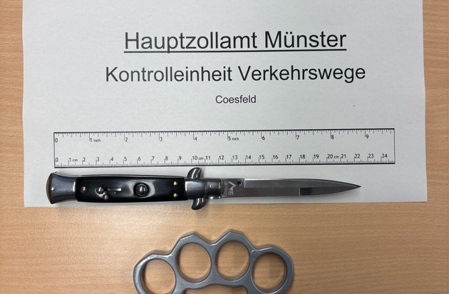 HZA-MS: Mit verbotenen Waffen nach Deutschland Zoll wird auf A43 fündig bei ...
