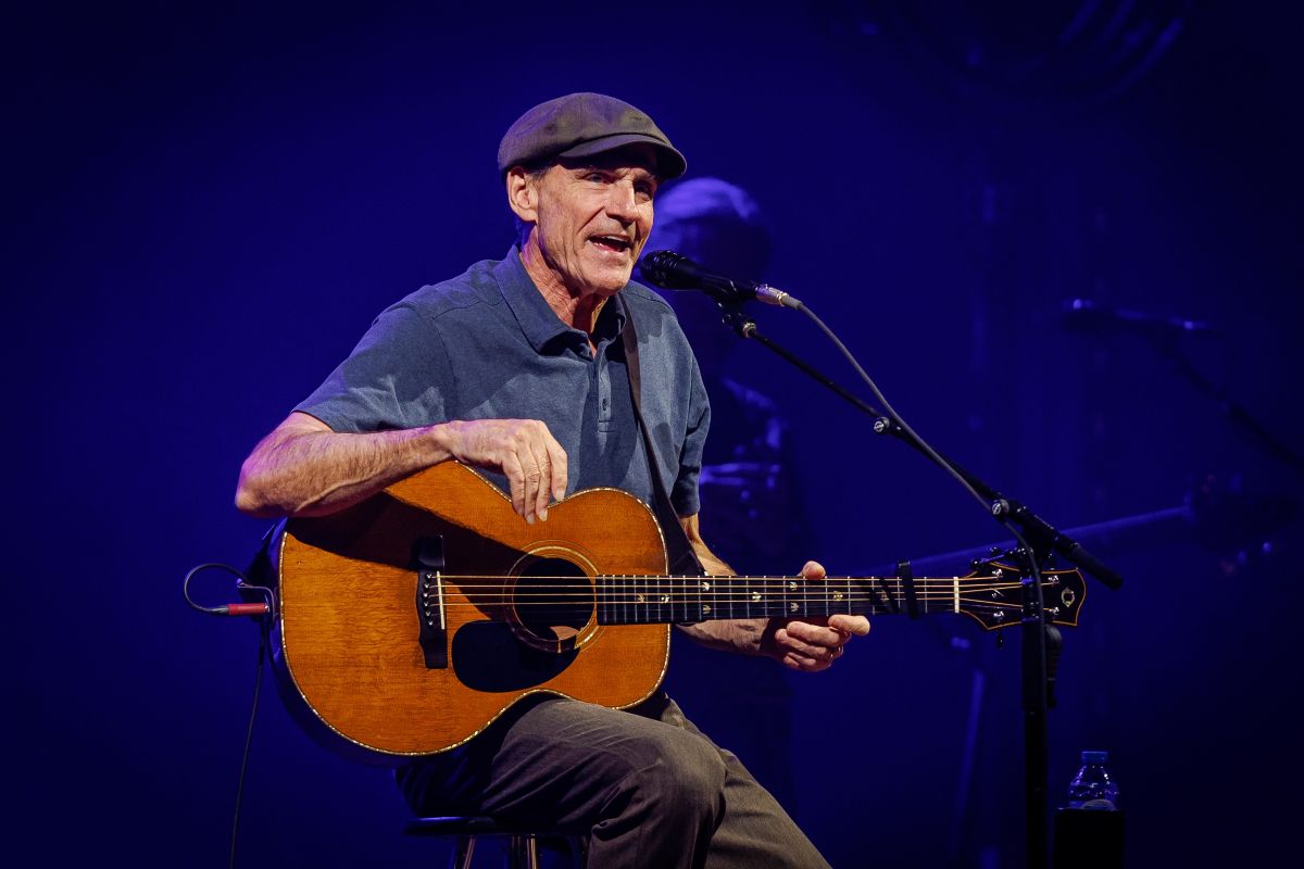James Taylor hat eine UK-Tournee mit einem großen London-Termin für den nächsten Sommer angekündigt