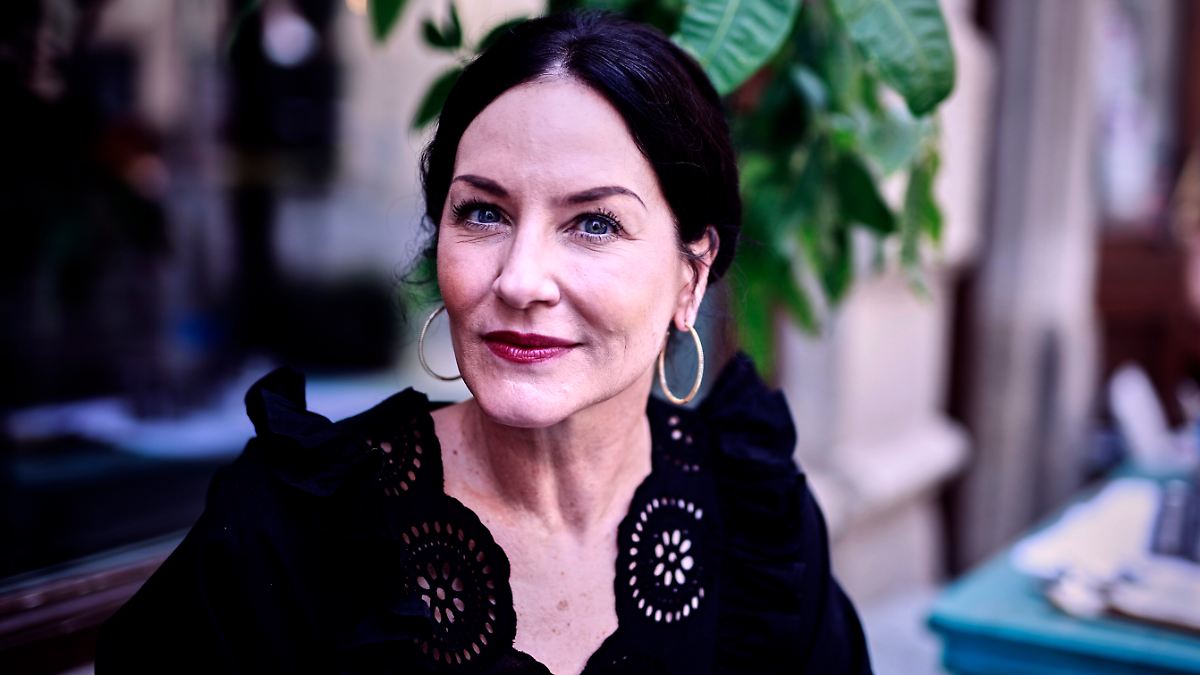 Abschied von "Miriam Stockl": "Rosenheim-Cops"-Star Marisa Burger hat neuen Job