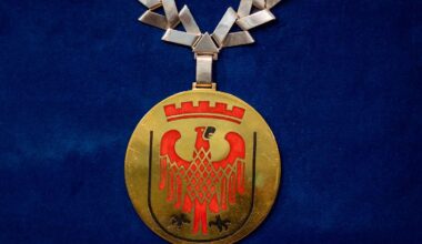 Berlin & Brandenburg: Was die Amtskette der Oberbürgermeisterin so besonders macht