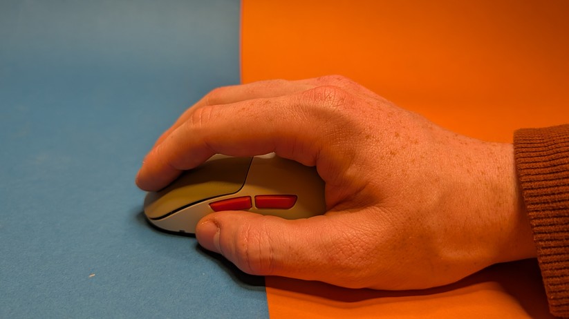 Cherry Xtrfy M8 Wireless - Bilder 