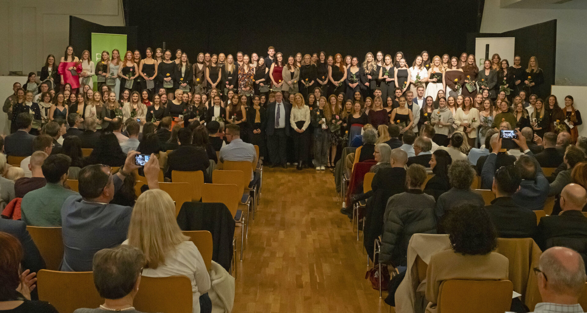 Startklar für (mehr) Bildung: PHKA gratuliert ihren Bachelor- und Master-Absolvent:innen, Pädagogische Hochschule Karlsruhe, Story