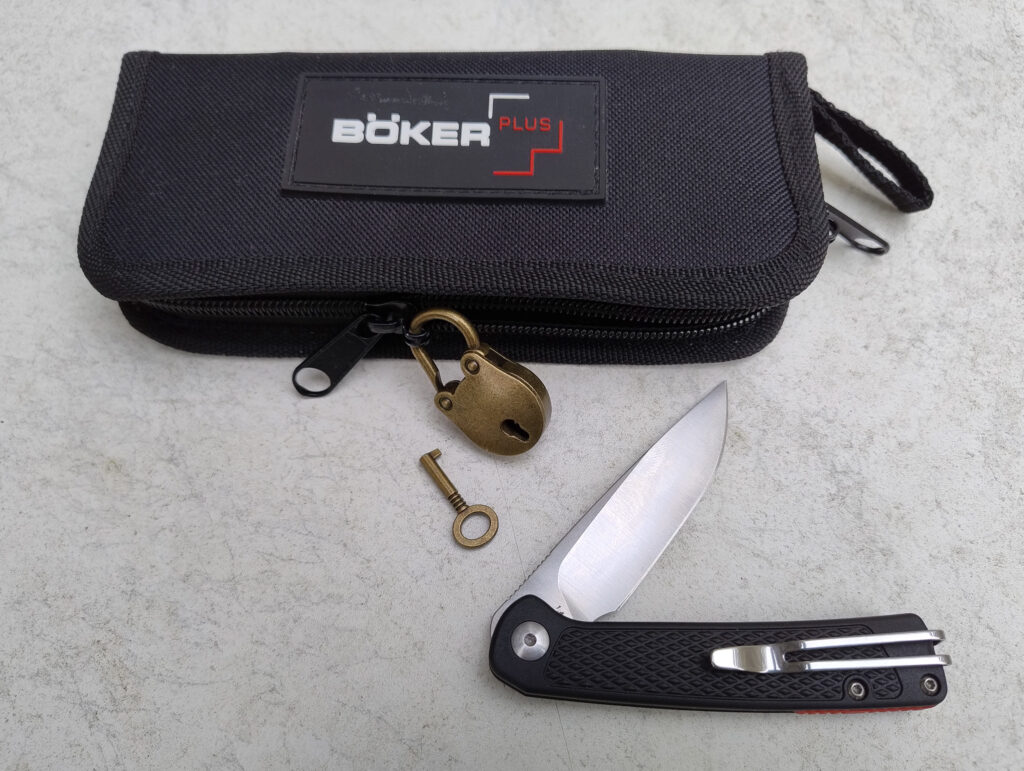 Mit Taschenmesser auf den Christ­kindles­markt?