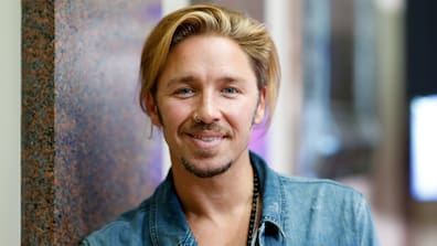 Viele glauben den bewegenden Schilderungen des Sängers Gil Ofarim. Andere behaupten, er wolle sich nur wichtig machen.