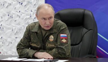 Kremlchef besucht Kommandoposten: Putin schwört seine Generäle auf Kriegsziele ein