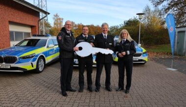 POL-H: Schneller, sicherer, einsatzbereit: Drei neue Streifenwagen für die ...