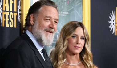 "Leute bevorzugen Fiktion": Russell Crowe klärt Gerüchte um seine Freundin auf