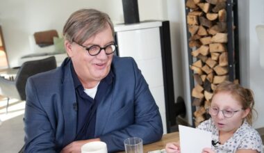 Und plötzlich sitzt Hape Kerkeling bei Mali aus Solingen am Kaffeetisch