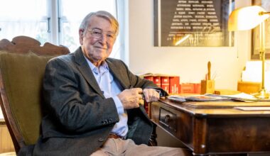 Ex-OB Norbert Gansel unterstützt Gerrit Derkowski