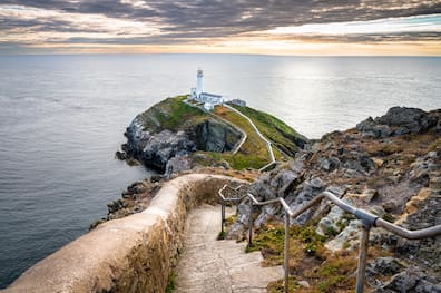 West Stack Lighthouse, Wales