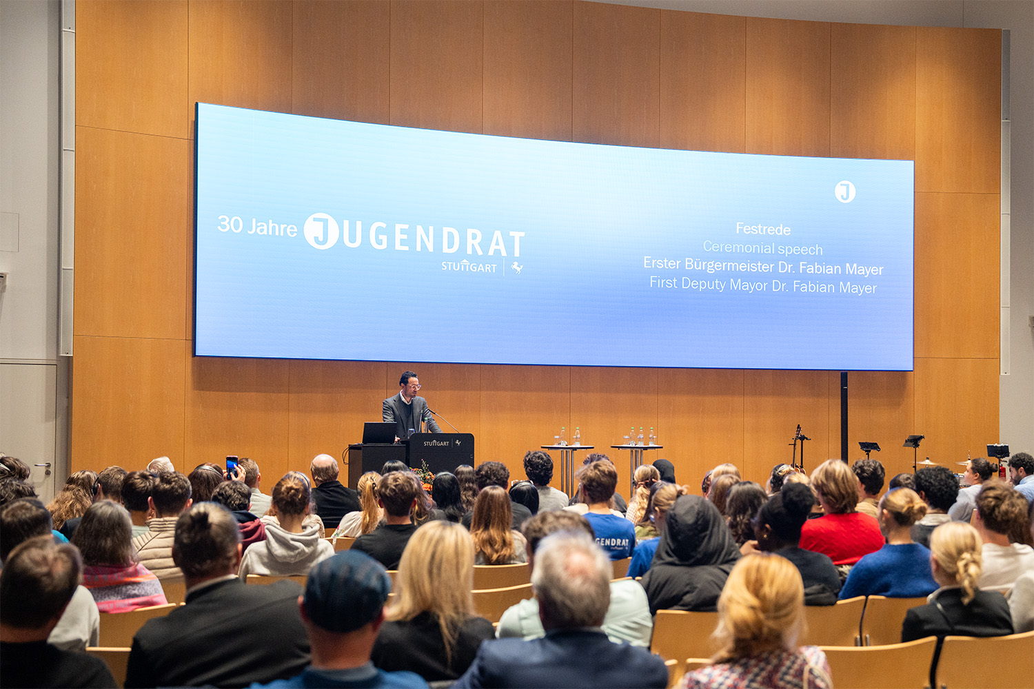 Der Jugendrat Stuttgart feiert 30-jähriges Jubiläum