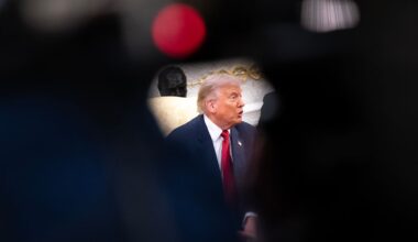 Außer bei "klugen Leuten": Trump gesteht schlechte Umfragewerte ein