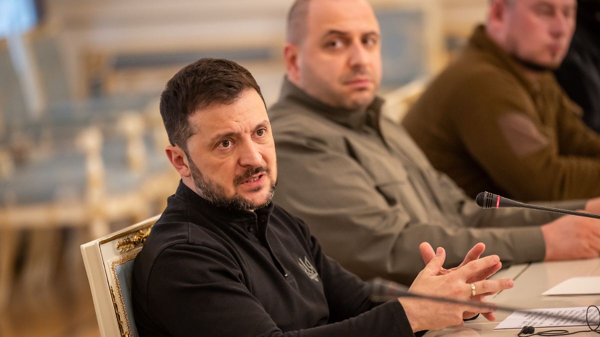 Selenskyj reist zu Trump: Ukraine und USA erzielen Einigkeit über Friedensplan