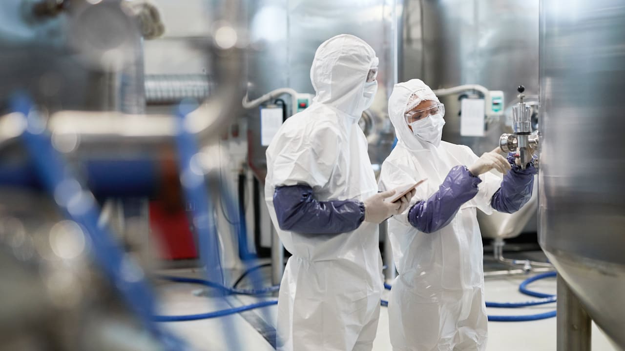 Vier Schock-Zahlen aus der Industrie: In diesen Branchen droht massiver Job-Abbau | Politik