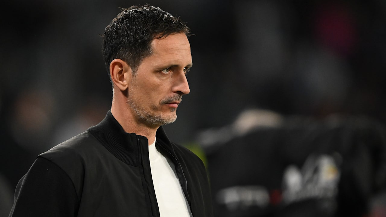 Eintracht Frankfurt: Mega-Schelte für DIESE beiden Eintracht-Stars! | Sport