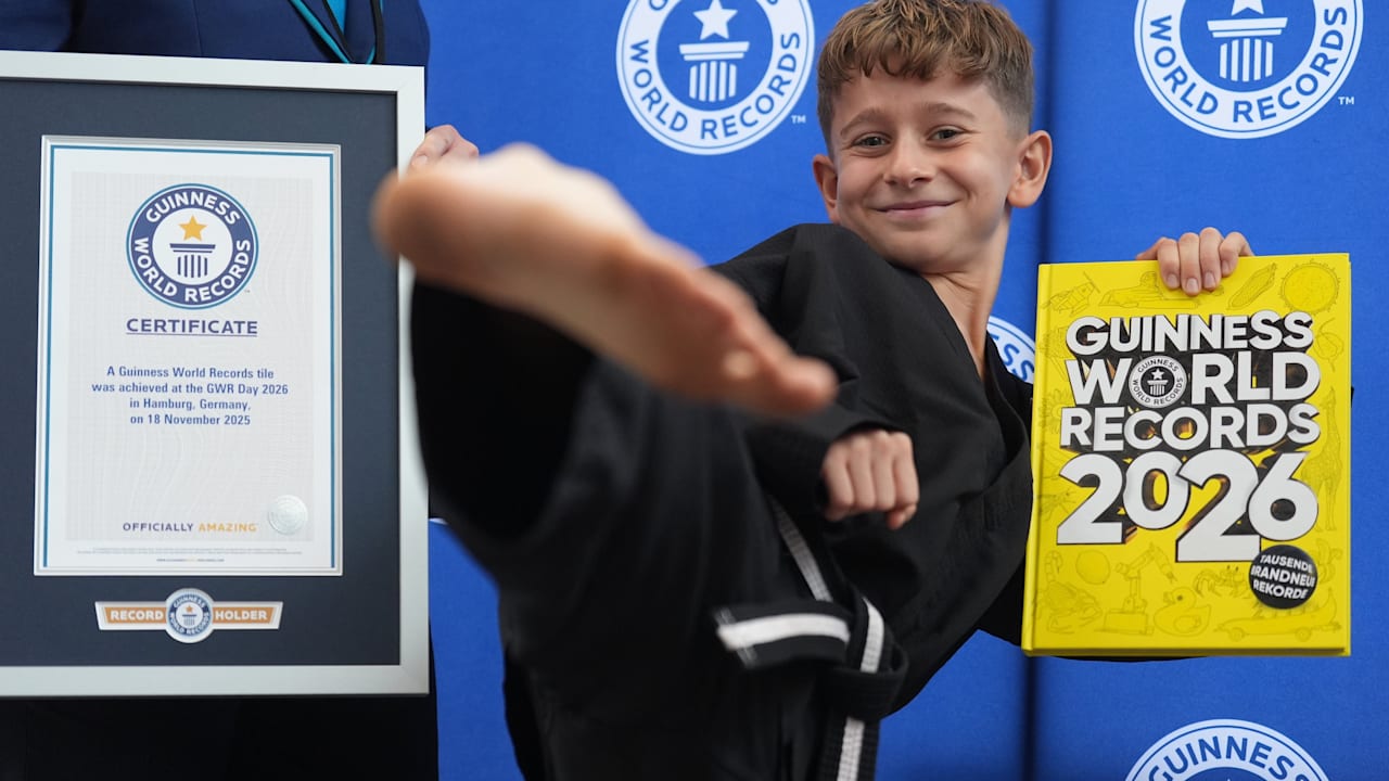 Guinness-Tag: Junge stellt Weltrekord in Hamburg auf | Regional