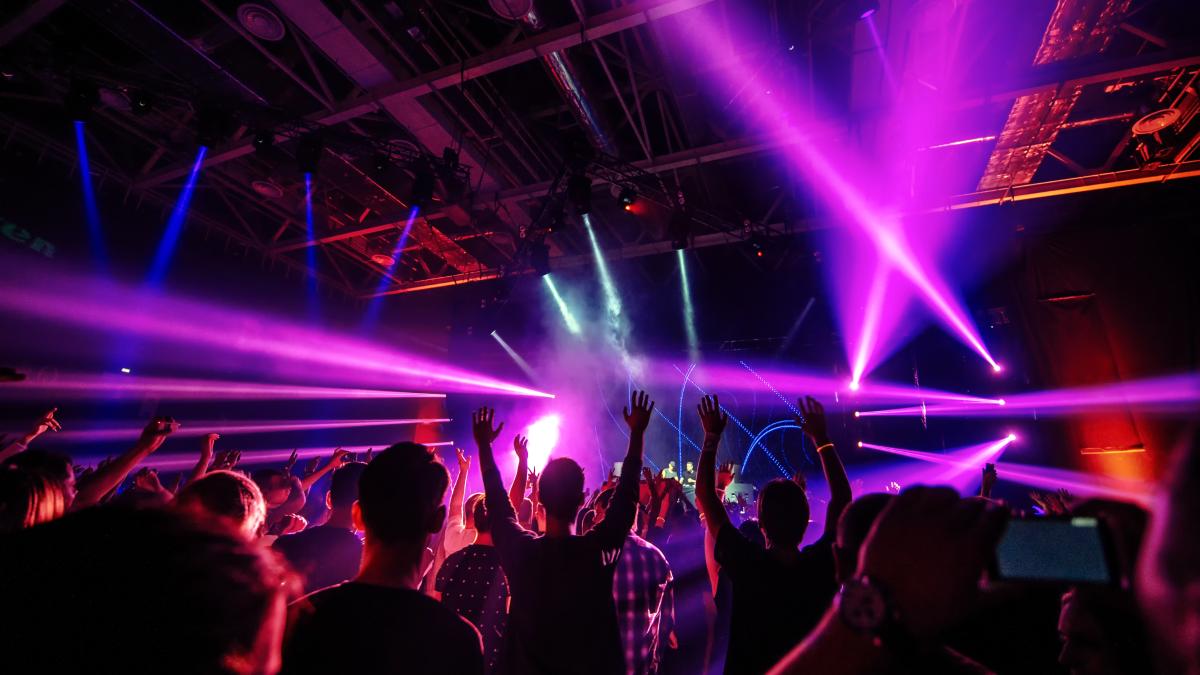 Welche Clubs sind in Karlsruhe am besten bewertet?