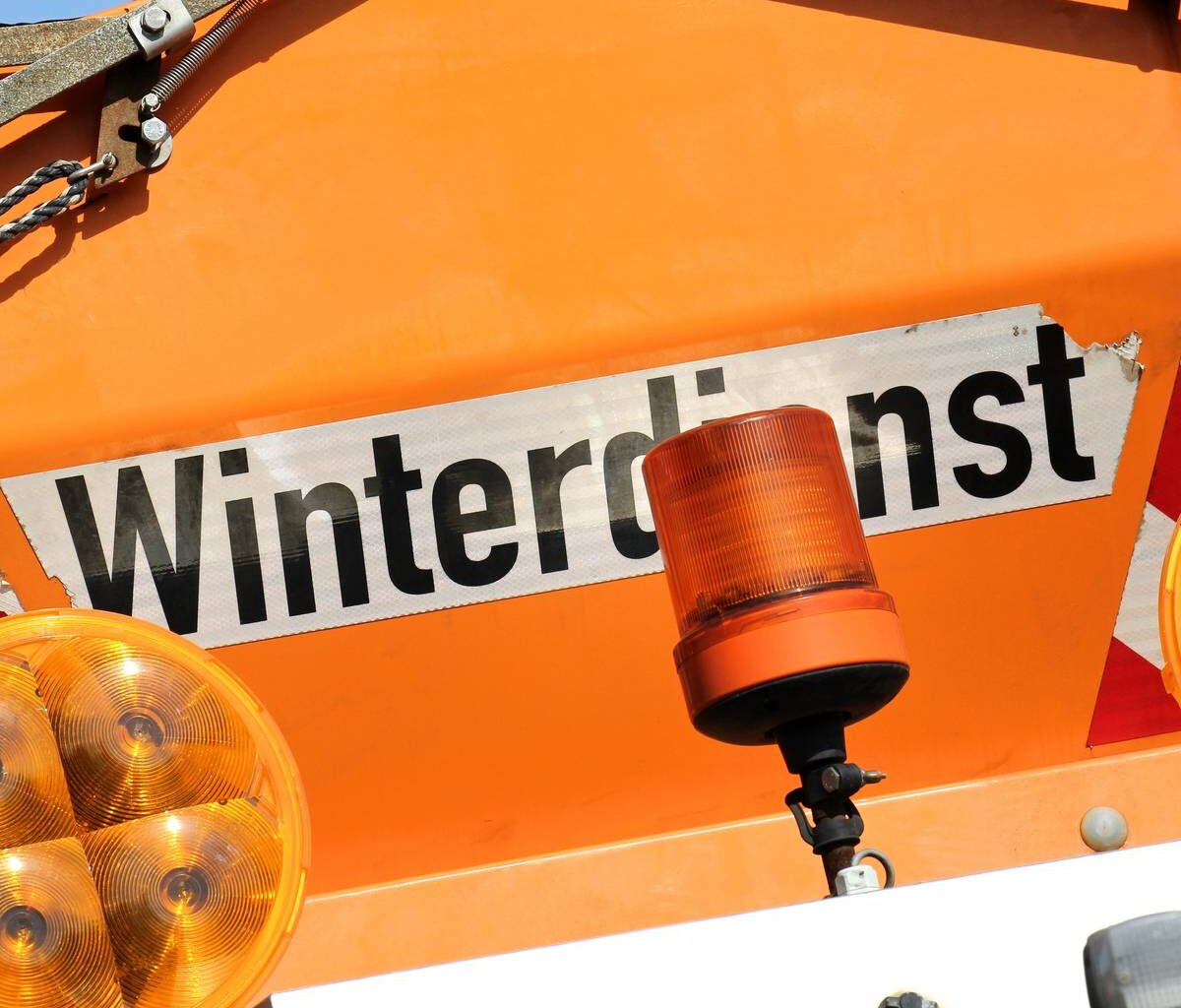 Glatte Straßen in Essen - Streufahrzeuge wieder unterwegs