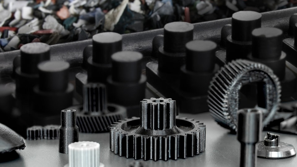 Plastik neu denken: Aevoloop entwickelt nachhaltige Kunststoff aus Leipzig