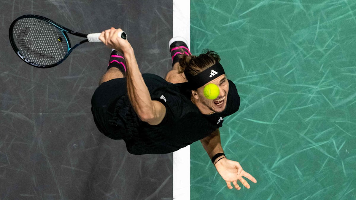 Tennis: Zverev am Boden – 0:6 im 1. Satz, nach 62 Minuten war Match gegen Sinner beendet