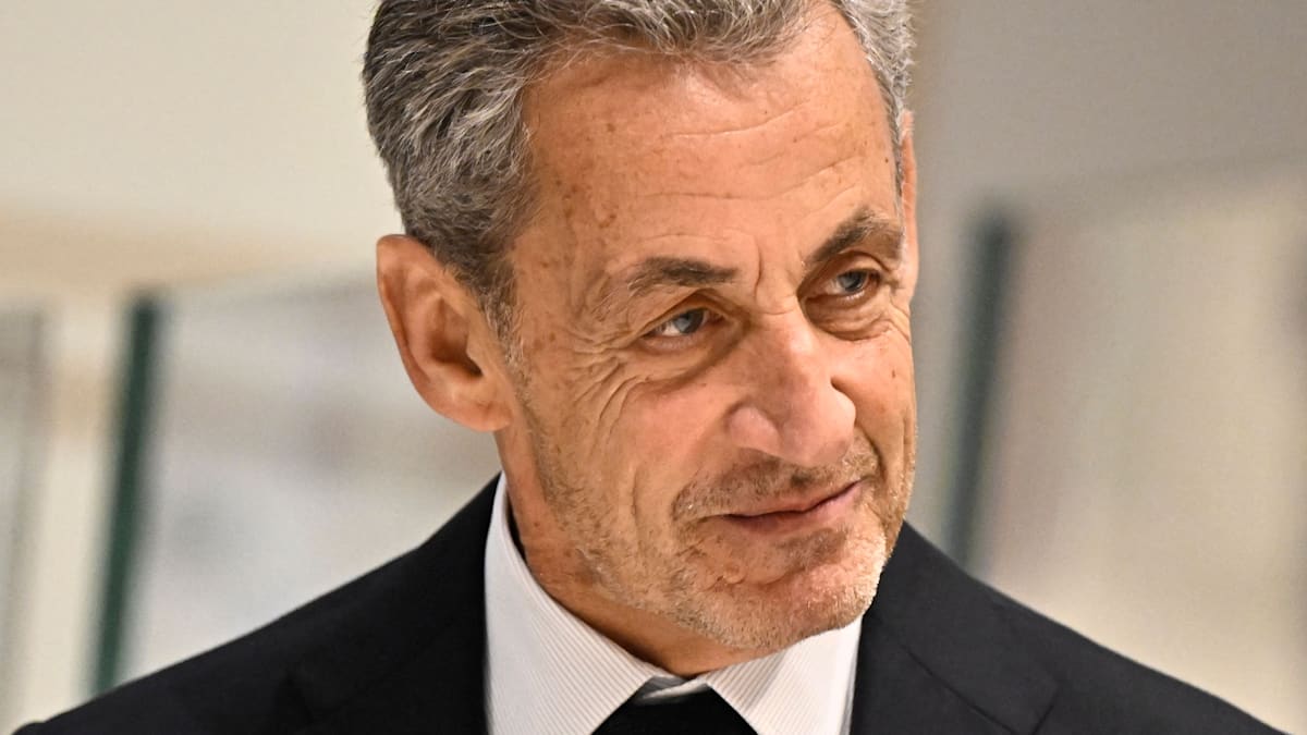 Nicolas Sarkozy: Frankreichs Ex-Präsident kommt unter Auflagen aus dem Gefängnis frei