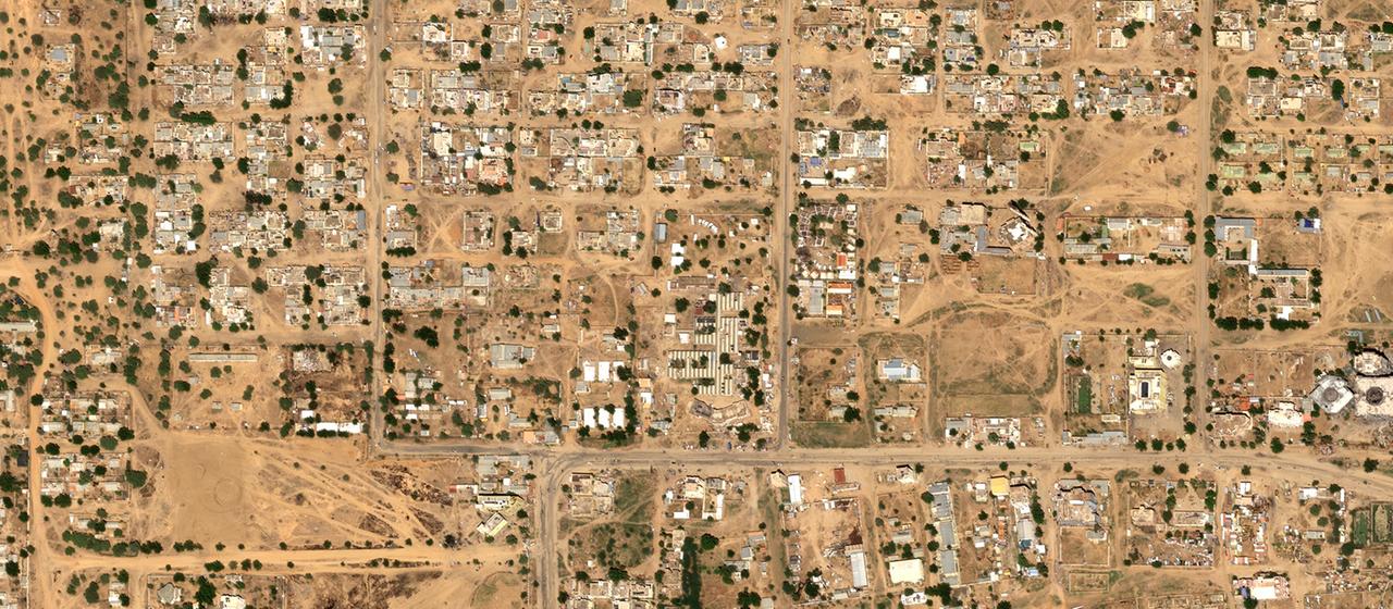 Dieses Satellitenfoto von Airbus DS zeigt einen Teil des Viertels Daraja Oula in Al-Faschir (Sudan) am 27. Oktober 2025. | Airbus DS 2025 via AP Dieses Satellitenfoto von Airbus DS zeigt einen Teil des Viertels Daraja Oula in Al-Faschir (Sudan) am 27. Oktober 2025.
